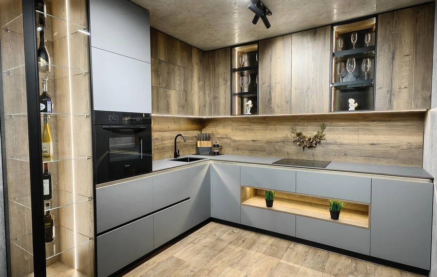 Interior Kitchen | 72